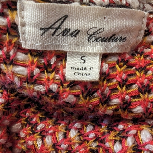 Ava Couture wrap sweater - Picture 6 of 6